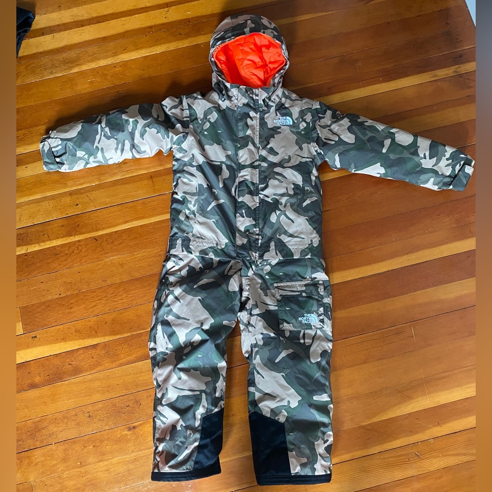 Snow suit